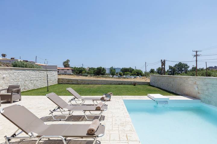 Villa für 4 Personen, mit Balkon und Terrasse sowie Garten auf Kreta - 2