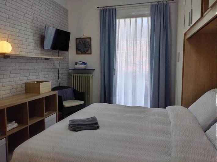 Gîte pour 2 personnes, avec vue et terrasse, animaux acceptés à Sondrio - 2