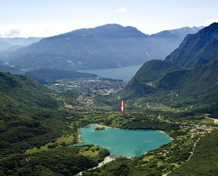 Location de vacances pour 13 personnes, avec vue ainsi que vue sur le lac et jardin à Villa del Monte - 2