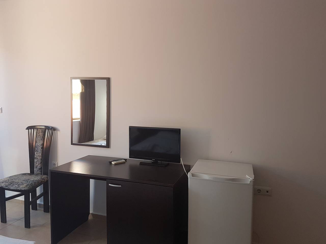 Salt Lake Aparthotel in Pomorie, Oblast Burgas