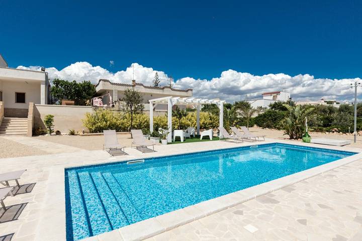 Villa Tina Maria by Perle di Puglia in Specchiarica, Manduria