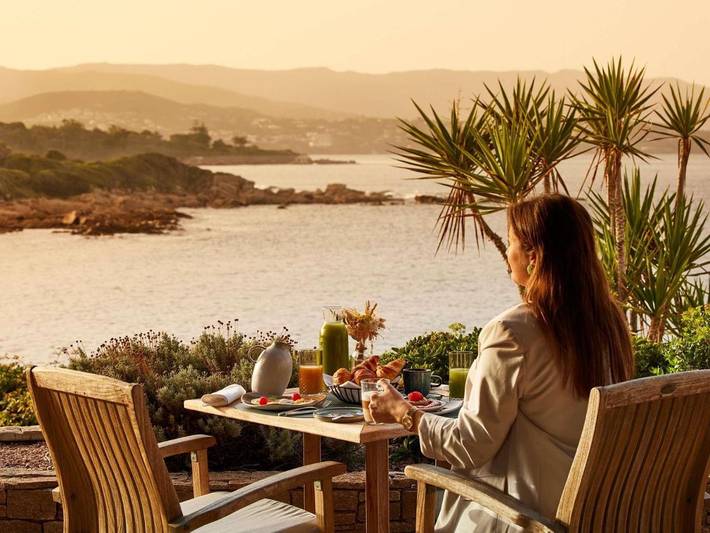 Hôtel pour 3 personnes, avec piscine et vue ainsi que sauna et jardin, animaux acceptés
