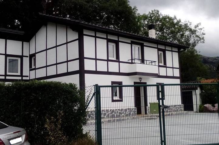 Casa de vacaciones para 6 personas, con jardín y balcón - 1