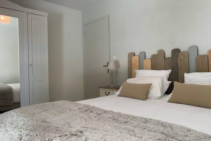 Location de vacances pour 12 personnes, animaux acceptés à Luynes - 3