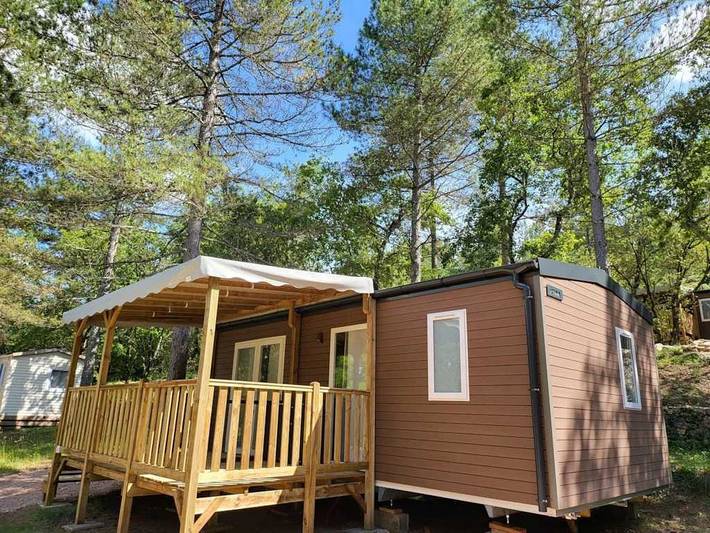Camping für 6 Personen, mit Pool in den Cevennen