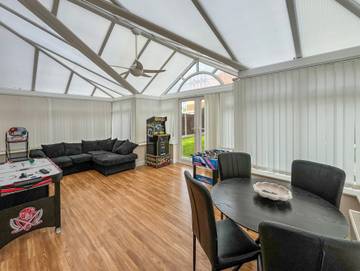 Holiday Rental for 10 People in Colwyn Bay, Conwy region, Photo 4