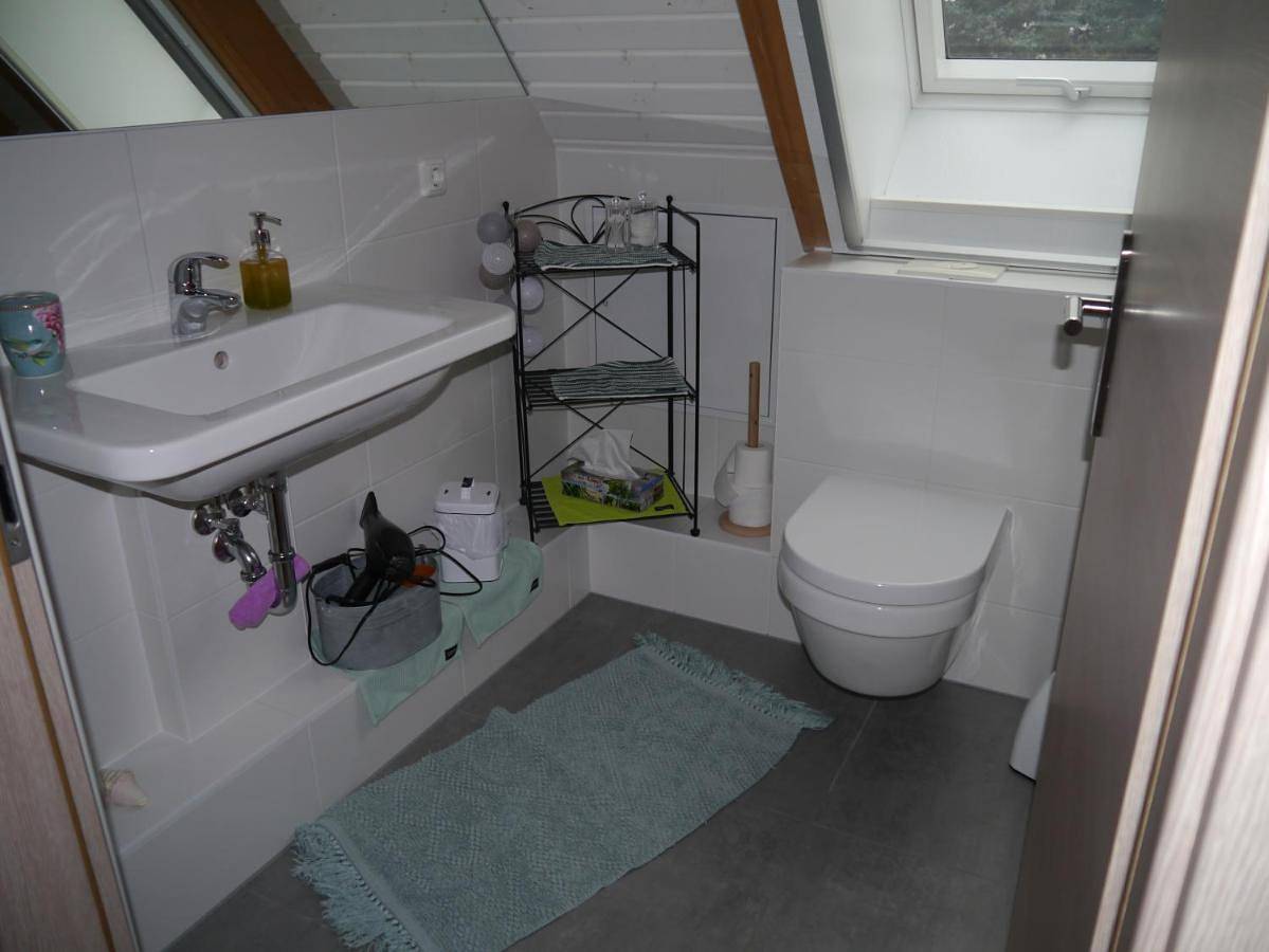 Ganze Wohnung, Ferienwohnung im Neubauernweg 3 in Dahlwitz-Hoppegarten, Hoppegarten
