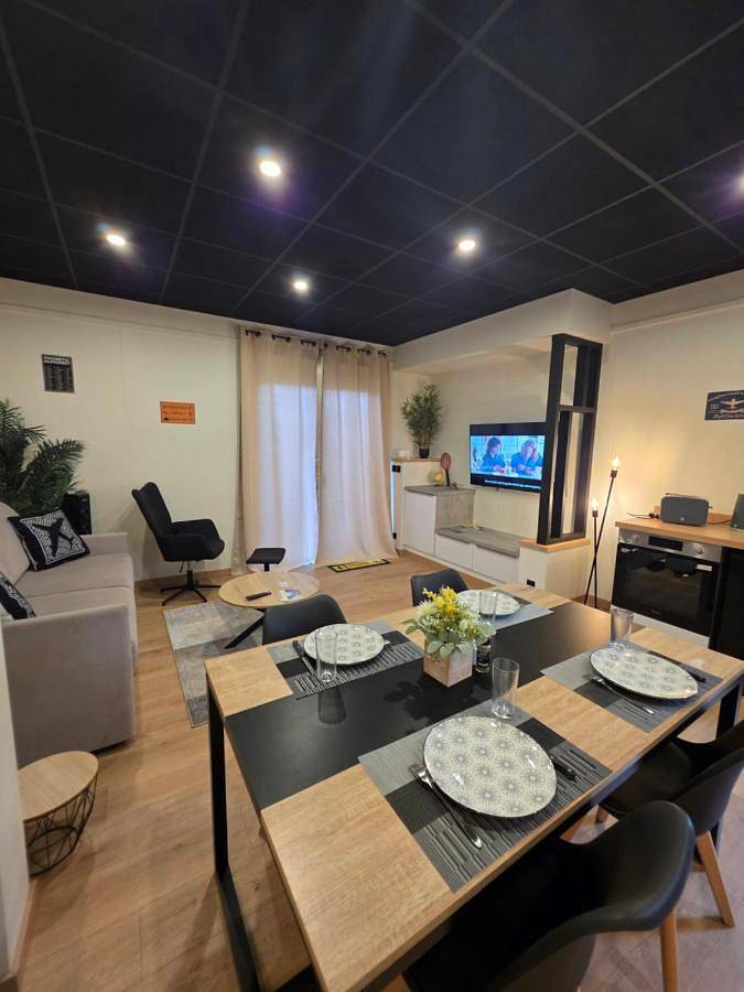 Villa pour 4 personnes, avec Jacuzzi et Terrasse