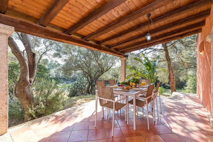 Casa vacanza per 6 persone, con terrazza, adatto a famiglie con bambini in Golfo di Marinella