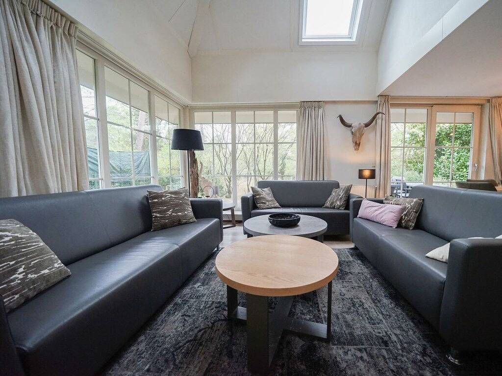 Villa in Beekbergen met terras in Beekbergen, Veluwe