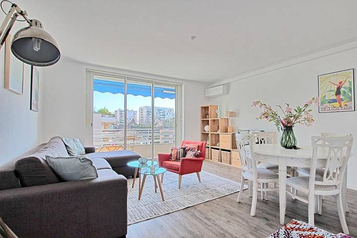 Gîte pour 4 personnes, avec vue et terrasse dans Chateau Et Parc Vallombrosa Cannes - 2