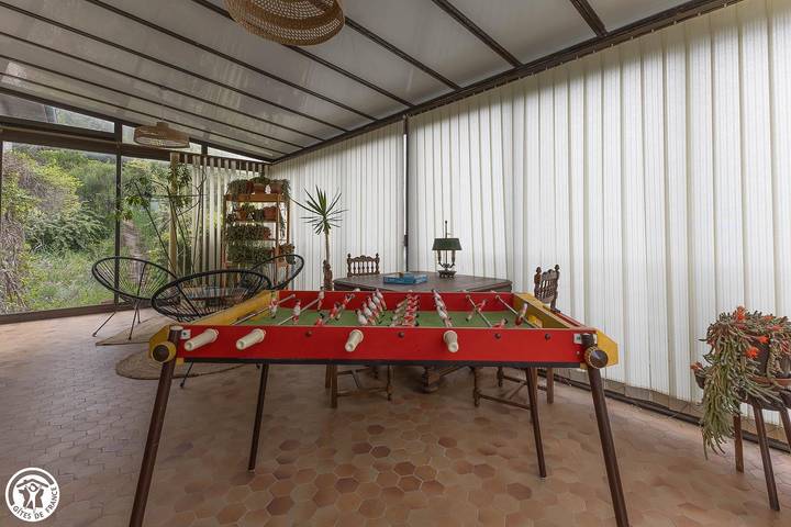 Gîte pour 6 personnes, avec Terrasse ainsi que Jardin et Vue à Parent - 2
