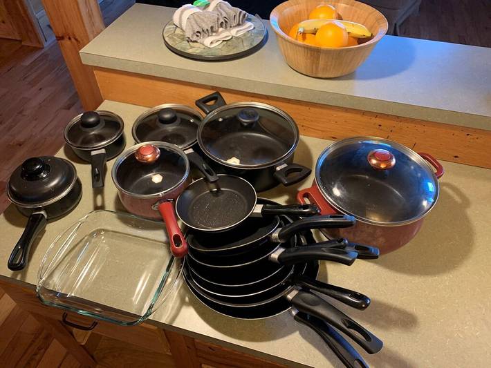 Vacation rental for 6 people, with yard and hot tub in Waynesville