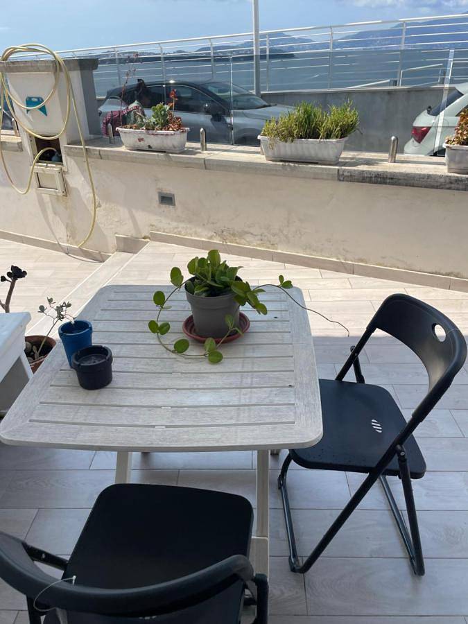 Appartamento intero, Two-Bedroom Apartment in Monte di Procida, Napoli e dintorni