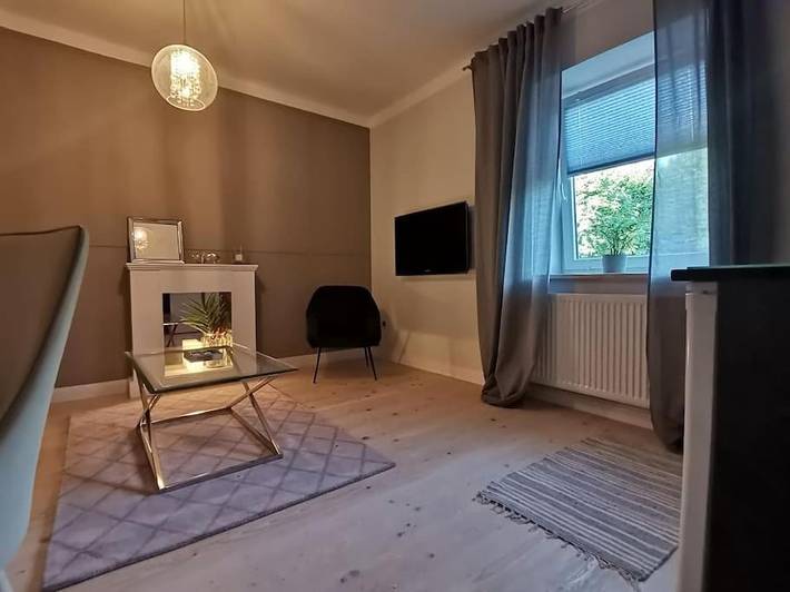 Apartament wakacyjny dla 2 osób, z ogród i taras w Bytom