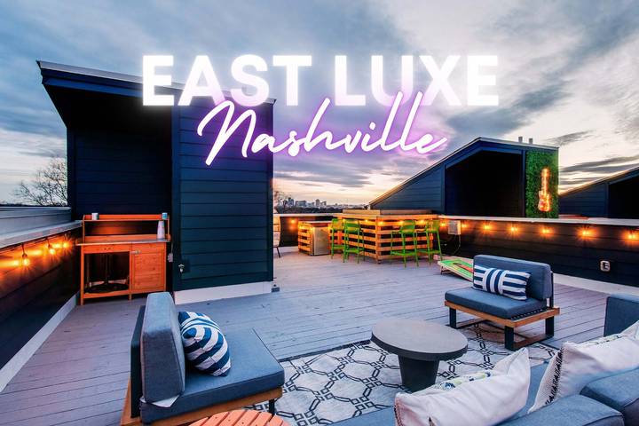 Vacation house for 12 people, with balcony, kid friendly in Nashville