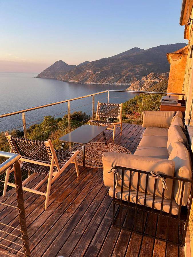 Gîte pour 13 personnes, avec vue et balcon à Canari