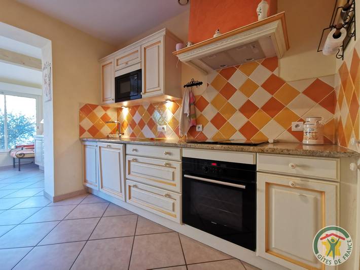 Gîte pour 6 personnes, avec terrasse et jardin, adapté aux familles dans l' Hérault - 2