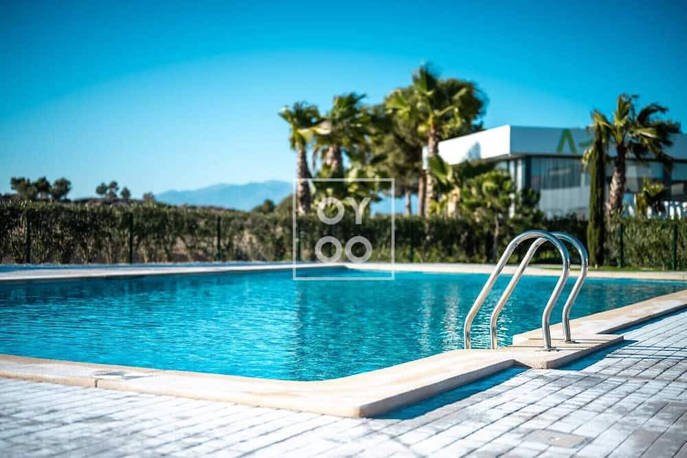 Ganze Wohnung, Isla de la Sierra: Resort apt, pool, private garden, mountain views in Condado de Alhama, Alhama de Murcia