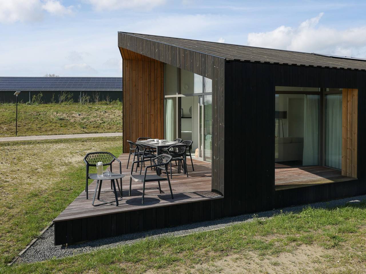 Naturhaus in der Polderlandschaft von Zeeland in Wissenkerke, Zeeuwse Kust