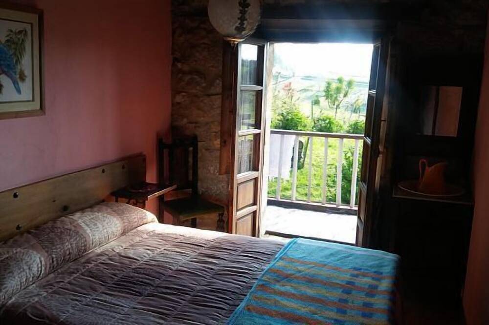 San Julián Haus für 6 Personen
Wir haben auch ein suple und eine Wiege zur Verfügung. in Peñamellera Baja, Sierra del Cuera