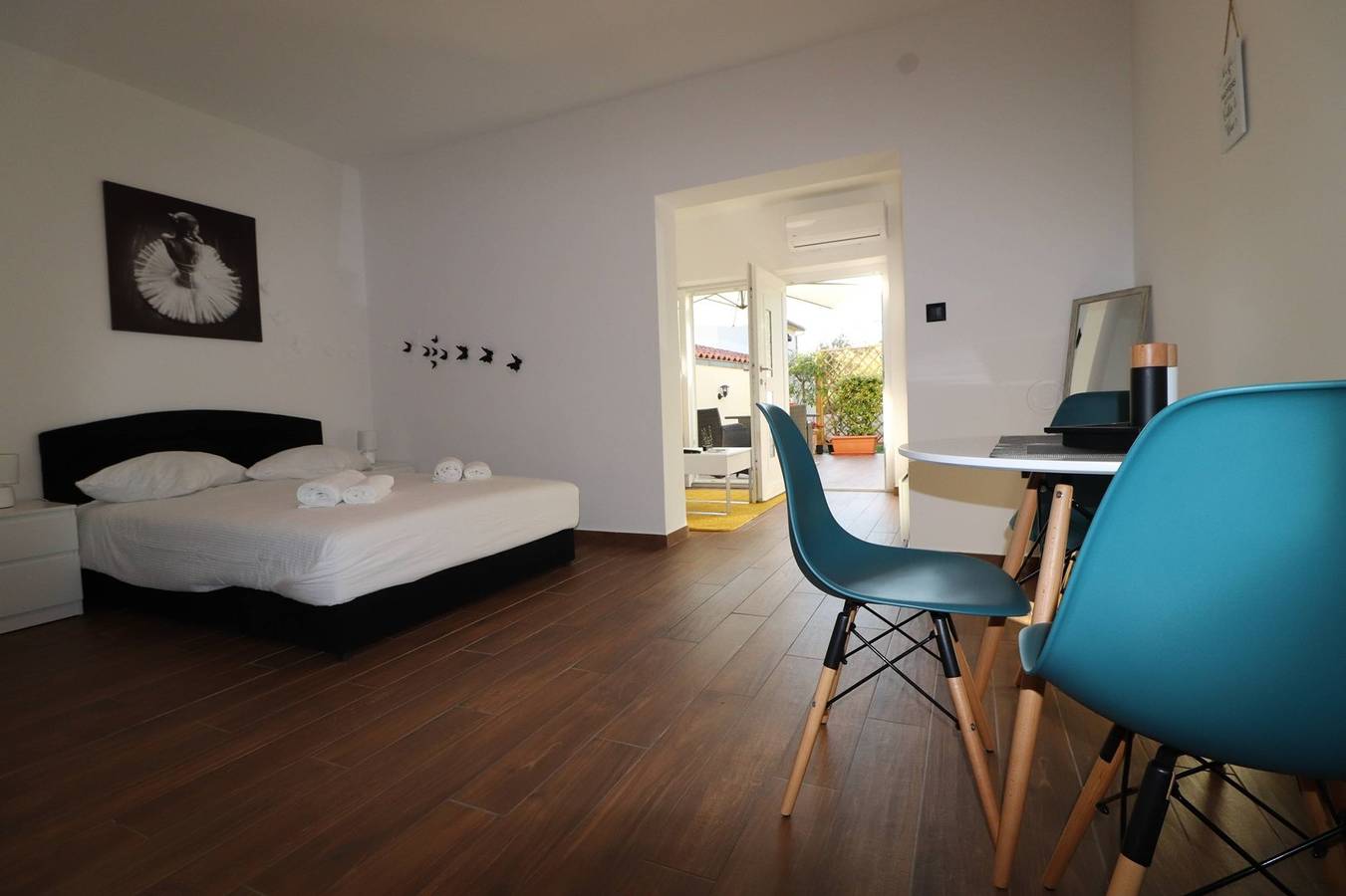 Ganze Wohnung, Apartment Milena A2+1 for 3 persons with garden terrace near the beach in Poreč, Porec und Umgebung