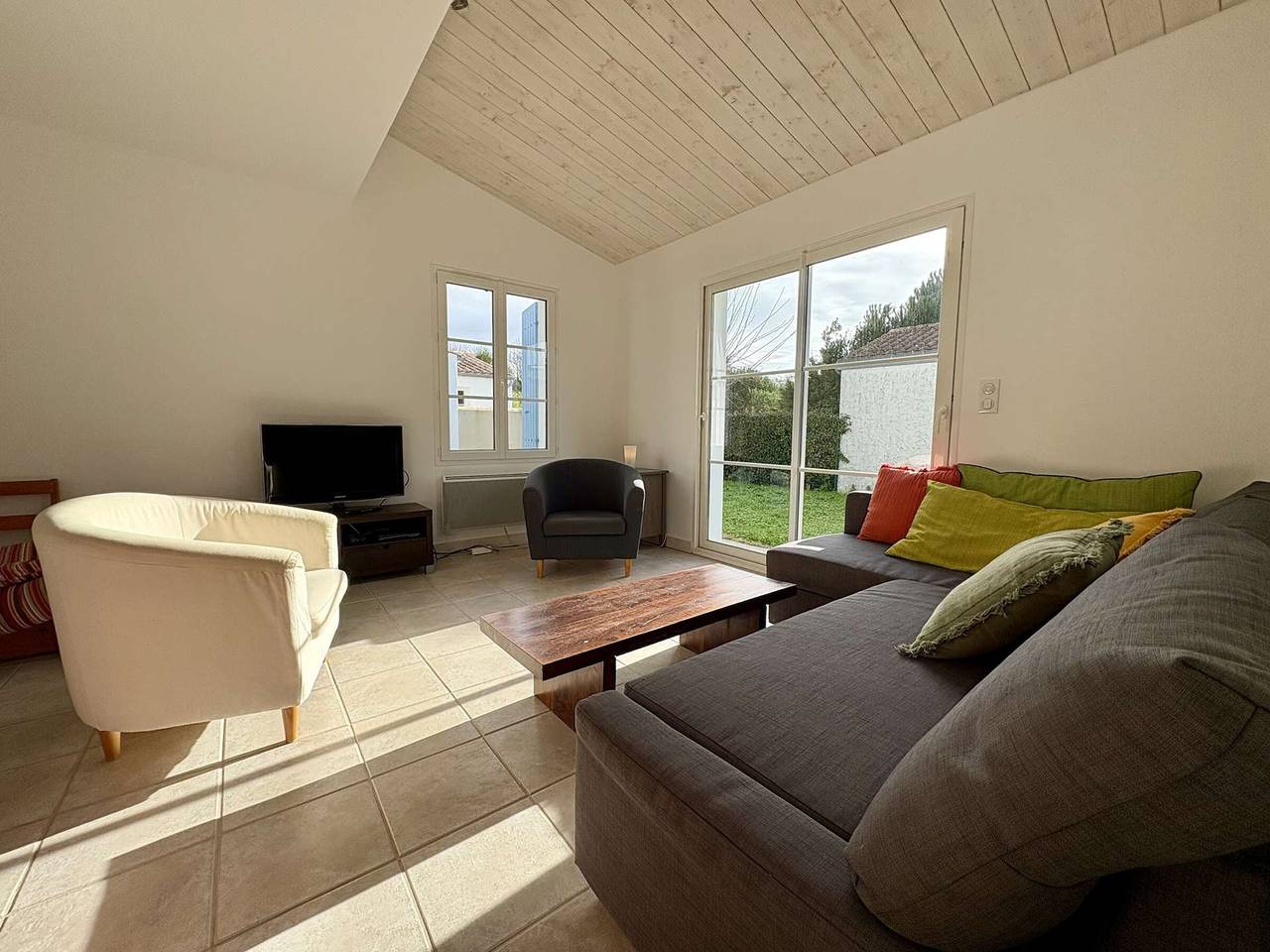 Semi-detached house 4 rooms with enclosed garden - Saint Denis d'Oléron in Saint-Denis-d'Oléron, Côte de Beauté