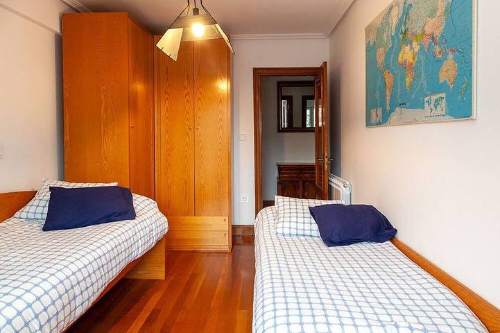 Gîte pour 5 personnes, avec balcon et jacuzzi à Ondarroa - 2