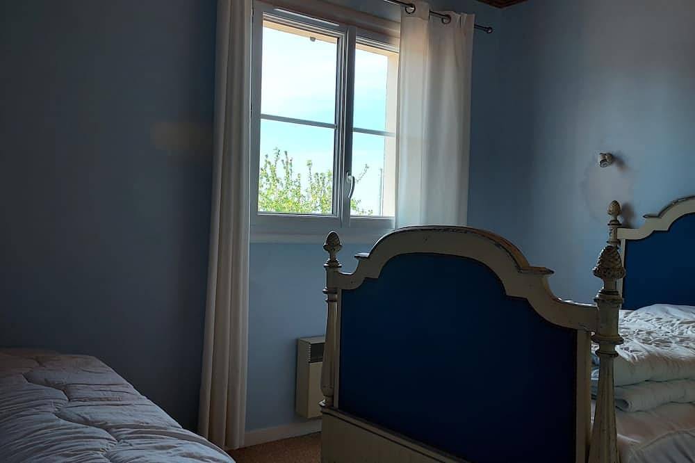 Spacieuse maison familiale bord de mer avec grand jardin in Le Bernard, Vendée