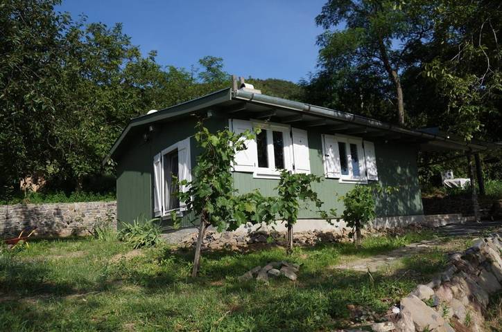Ferienhaus für 4 Personen, mit Terrasse und Garten sowie Seeblick und Ausblick am Balaton