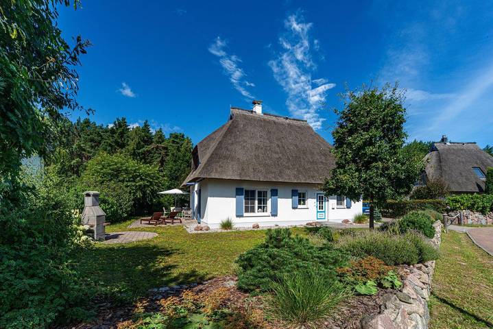Ferienhaus für 6 Personen, mit Terrasse und Garten sowie Sauna in Peenemünde