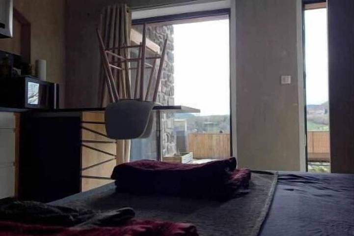 Appartement entier, Beaume d’ataraxie - Studio Appartement Unité 2 in Solignac-sur-Loire, Haute-Loire