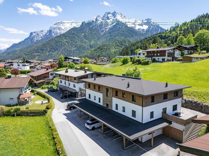 Ganze Ferienwohnung, Haus Steinplatte 2 Personen in Waidring, Chiemgauer Alpen