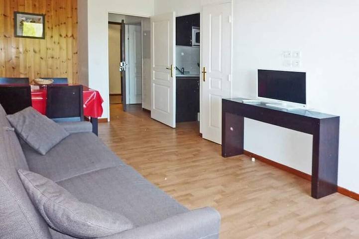 Chalet pour 4 personnes, avec sauna ainsi que balcon et piscine à Les Orres