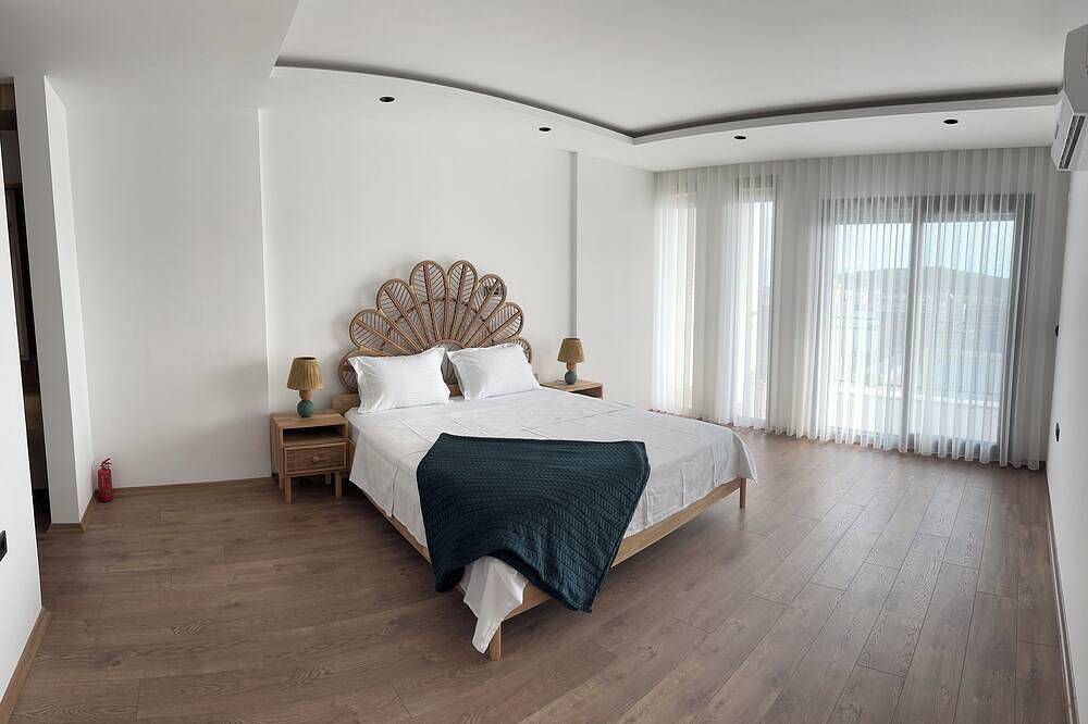 Charming villa with Private Pool & A/C in Kusadasi - 3 bedrooms available in Kusadasi, Provinz Aydın