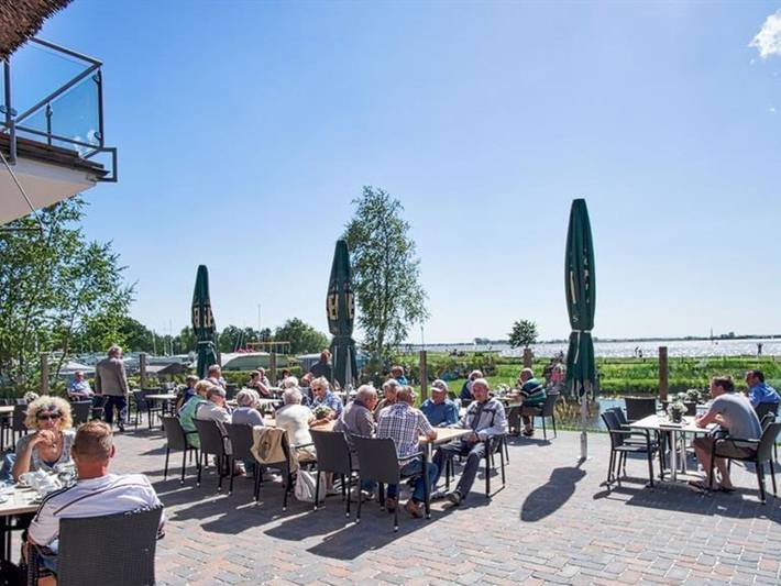 Hotel für 2 Personen, mit Seeblick und Garten, kinderfreundlich in Südbrookmerland - 2