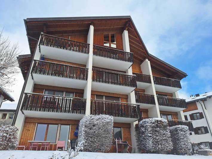 Apartamento vacacional entero, Bergblick Apartment Pany - 2.5 Zimmerwohnung für max. 5 Personen, 48qm in Luzein, Plessur alps