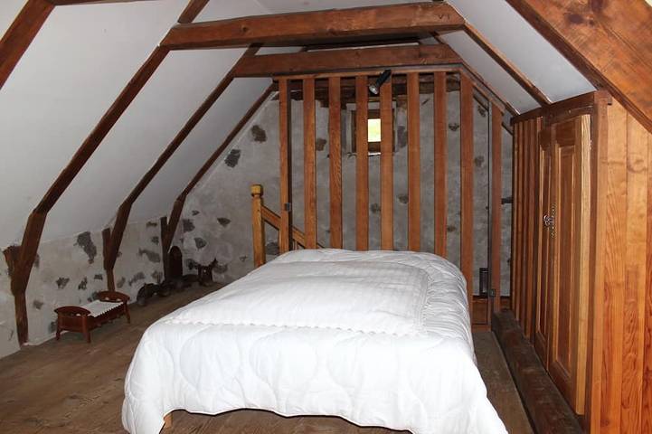 Maison de vacances pour 2 personnes, avec jardin, animaux acceptés dans le Cantal - 2