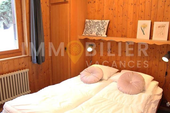 Gîte pour 2 personnes, avec jardin dans Chandolin - 2