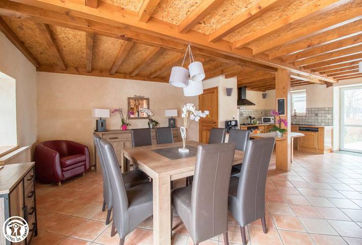 Gîte pour 6 personnes, avec jardin à Vernines - 3