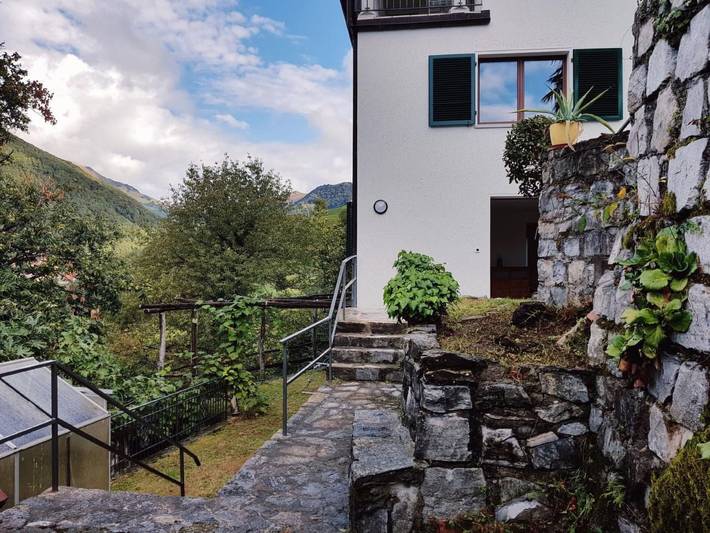 Ferienwohnung für 3 Personen, mit Garten