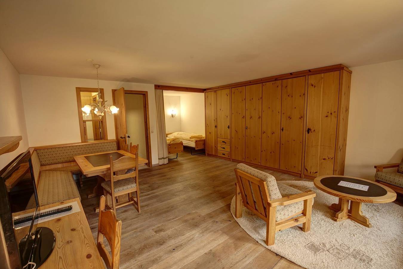 Geheel appartement, Vakantieappartement voor 2 personen met tuin in Silvaplana-Surlej, Silvaplana