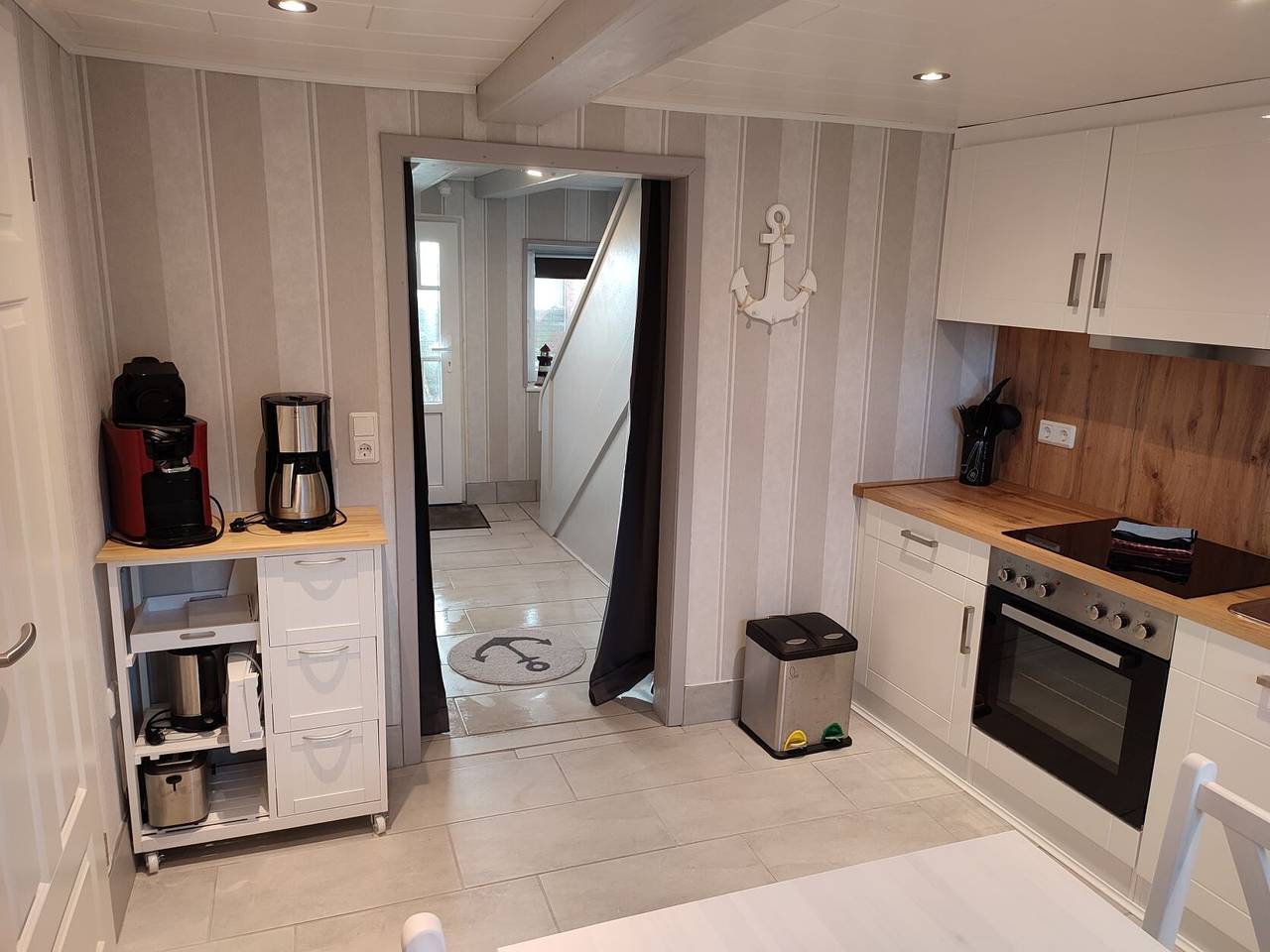 Entire apartment, Apartment 'Dat Lütte Huus' with Shared Terrace and Wi-Fi in Langeneß, Halligen