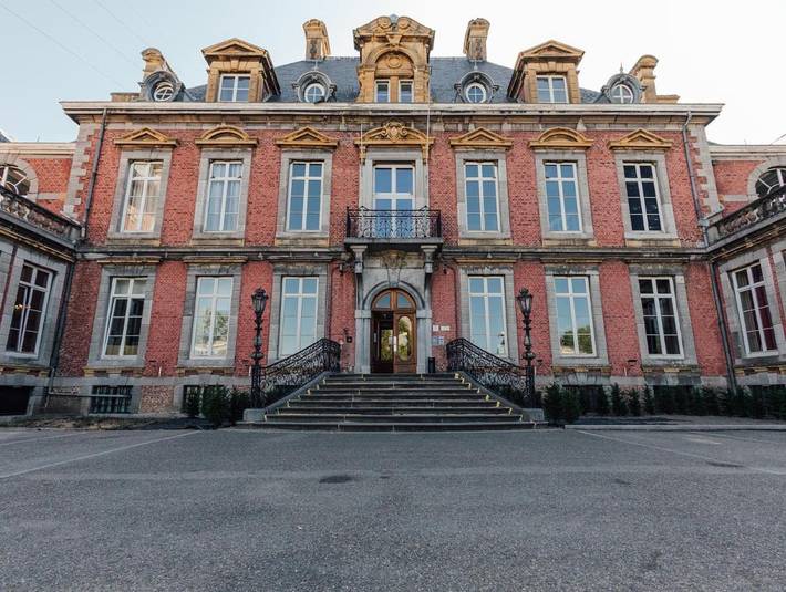 Hotel für 2 Personen, mit Terrasse und Garten in Huy