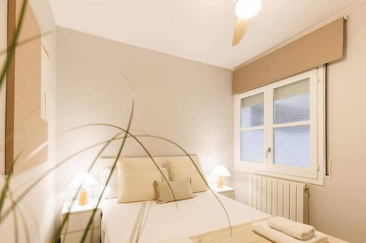 Ganze Wohnung, Bravissimo Pons i Martí Baix, mit 1 Schlafzimmer in Girona, Gironès