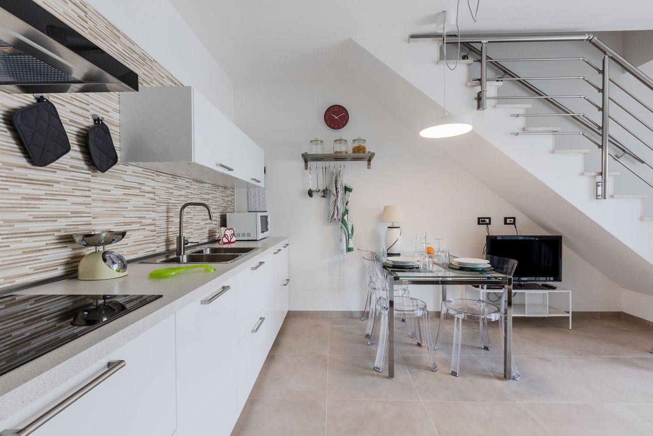 Appartamento intero, Pula Comfy Apartment w/ Private Parking in Pula Cagliari, Pula e dintorni