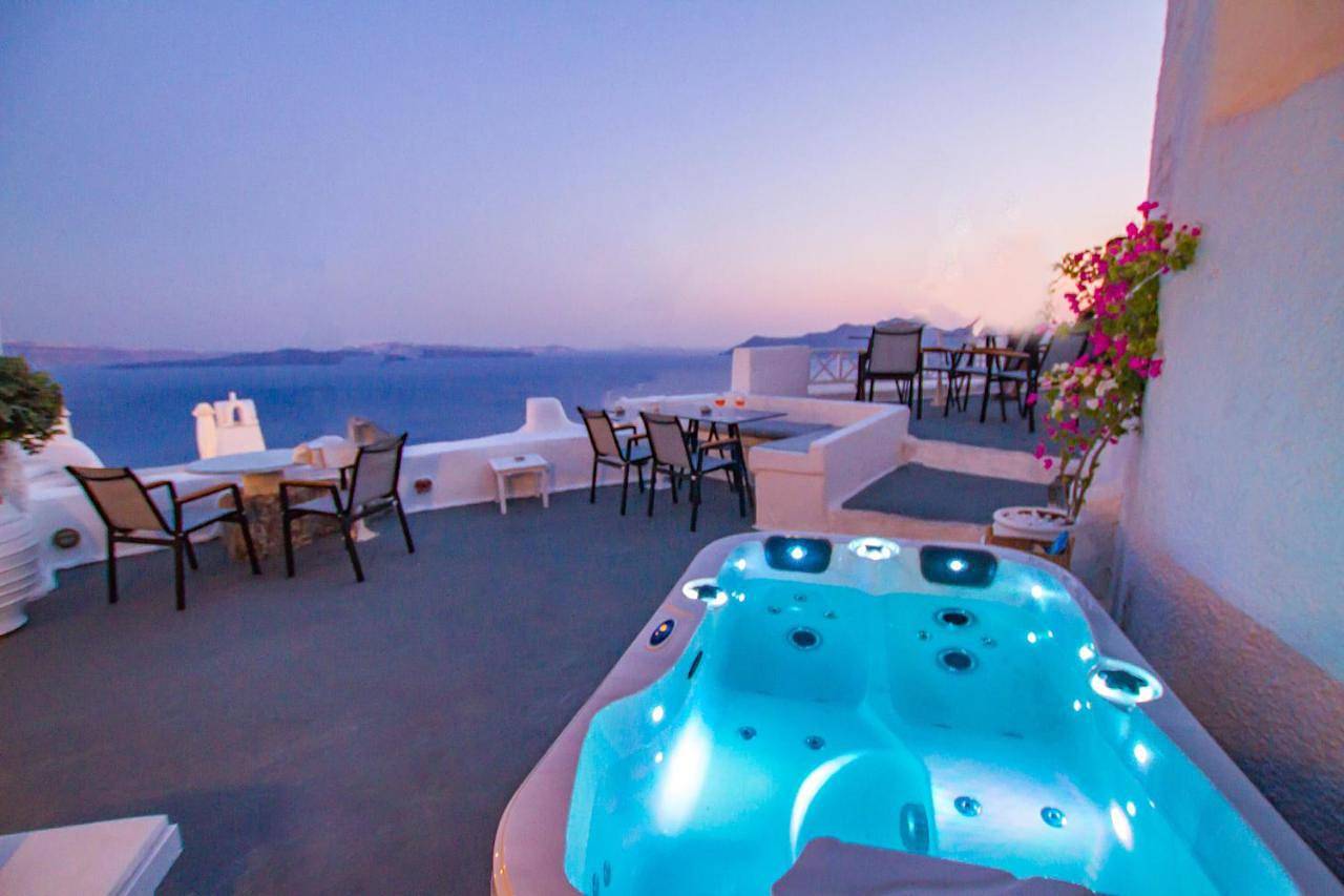 Alexander's Suites in Oia, Santorin
