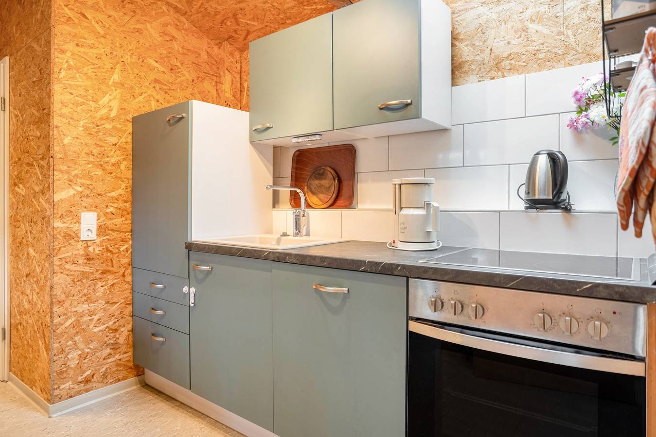 Bungalow '- Himmelsblau -' met gedeeld terras, gedeelde tuin en Wifi, foto 12