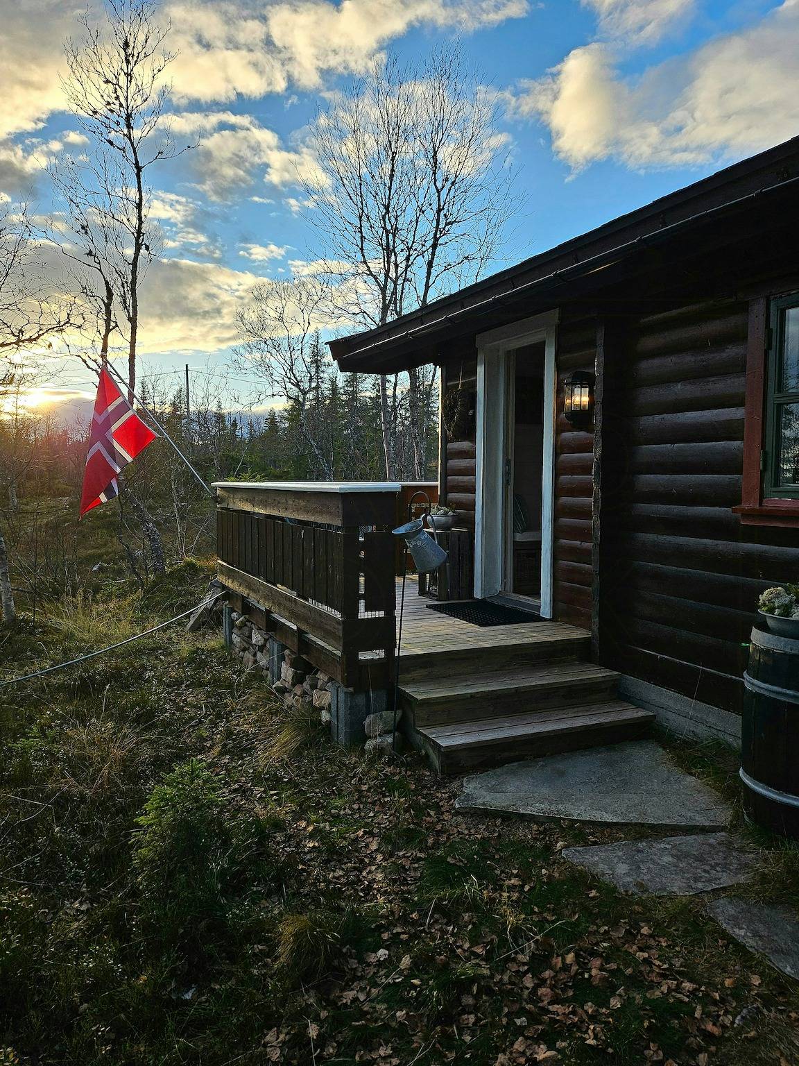 Familiehytte med skiløyper utenfor døra i Trysil in Trysil 