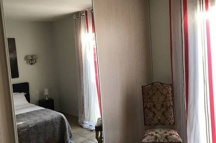 Location de vacances pour 5 personnes, avec jardin et piscine à Peri - 2